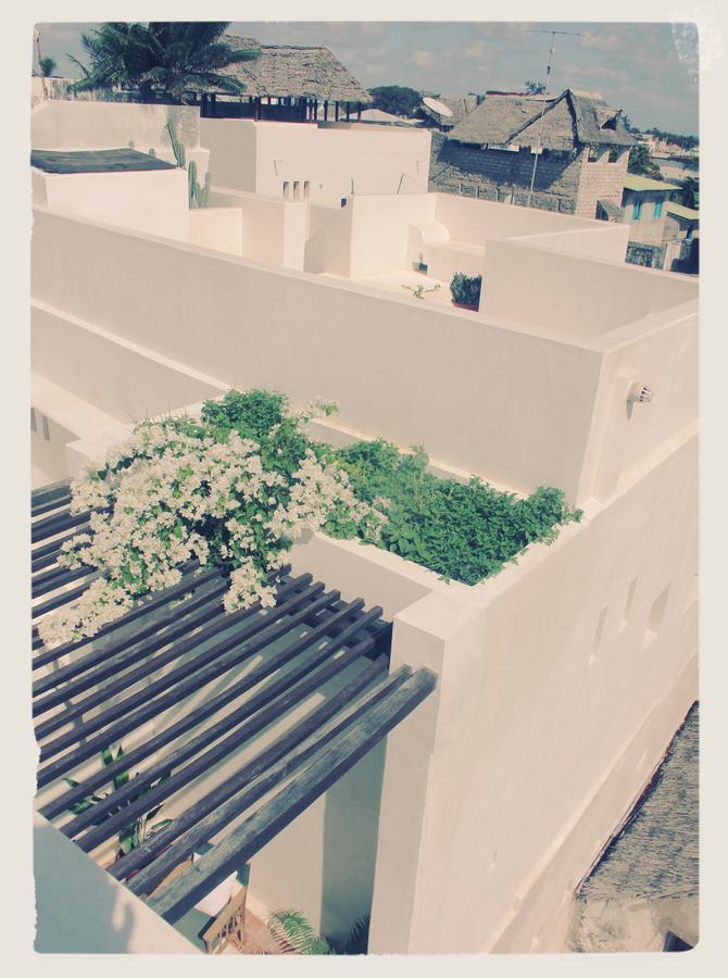 ラム Andavelo House Bed & Breakfast エクステリア 写真