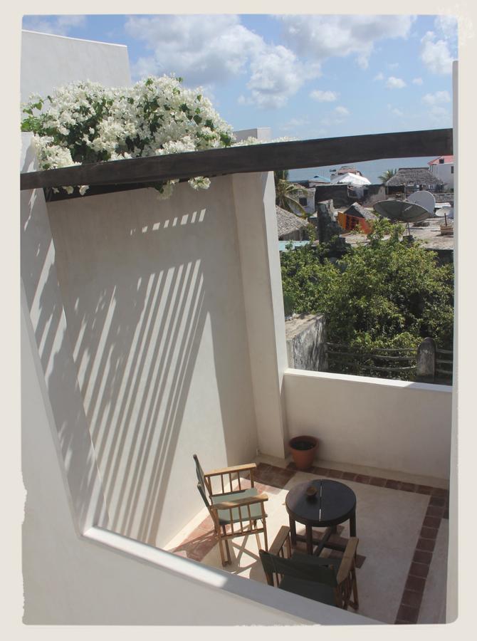ラム Andavelo House Bed & Breakfast エクステリア 写真