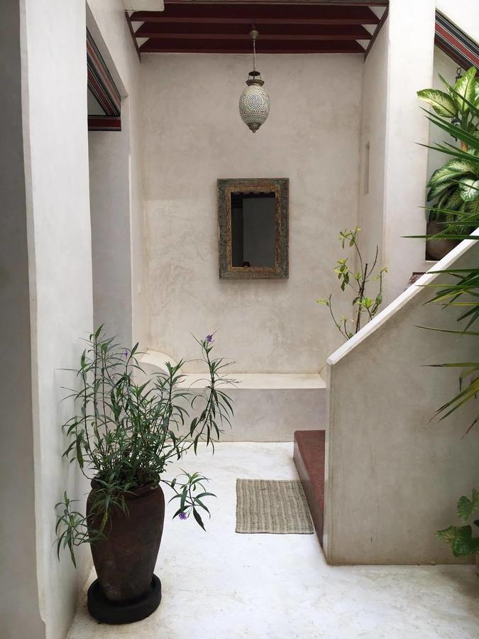 ラム Andavelo House Bed & Breakfast エクステリア 写真