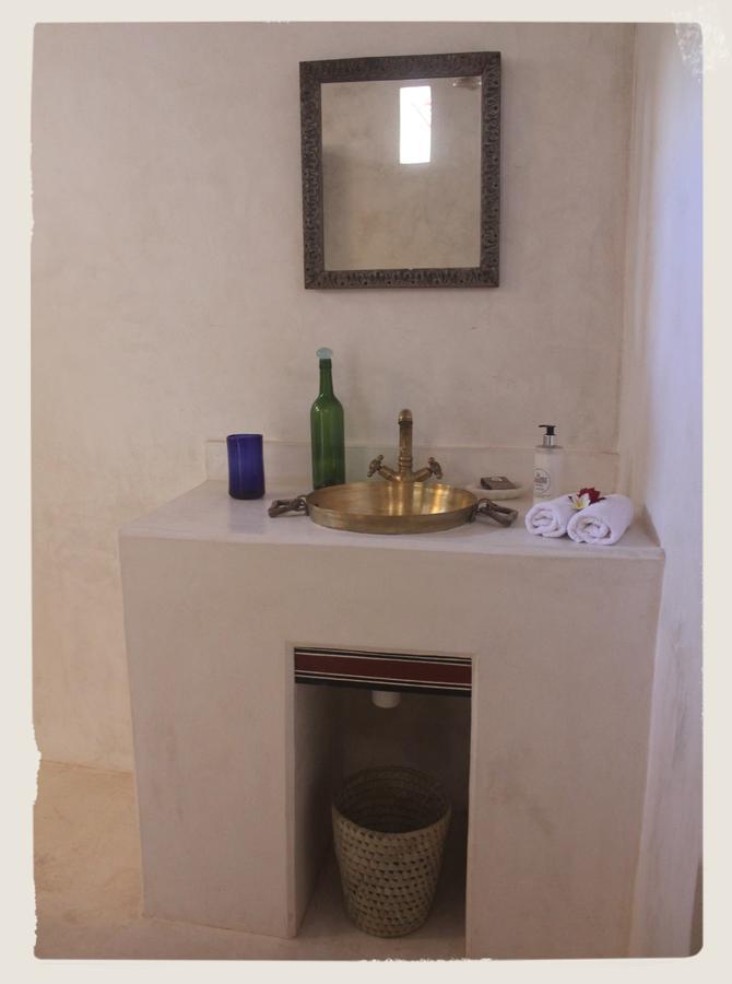 ラム Andavelo House Bed & Breakfast エクステリア 写真